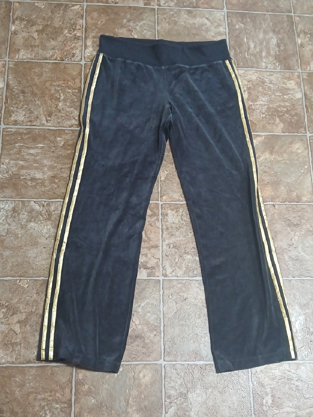 NWT Victoria's Secret Black Lounge Pants with Logo Tag